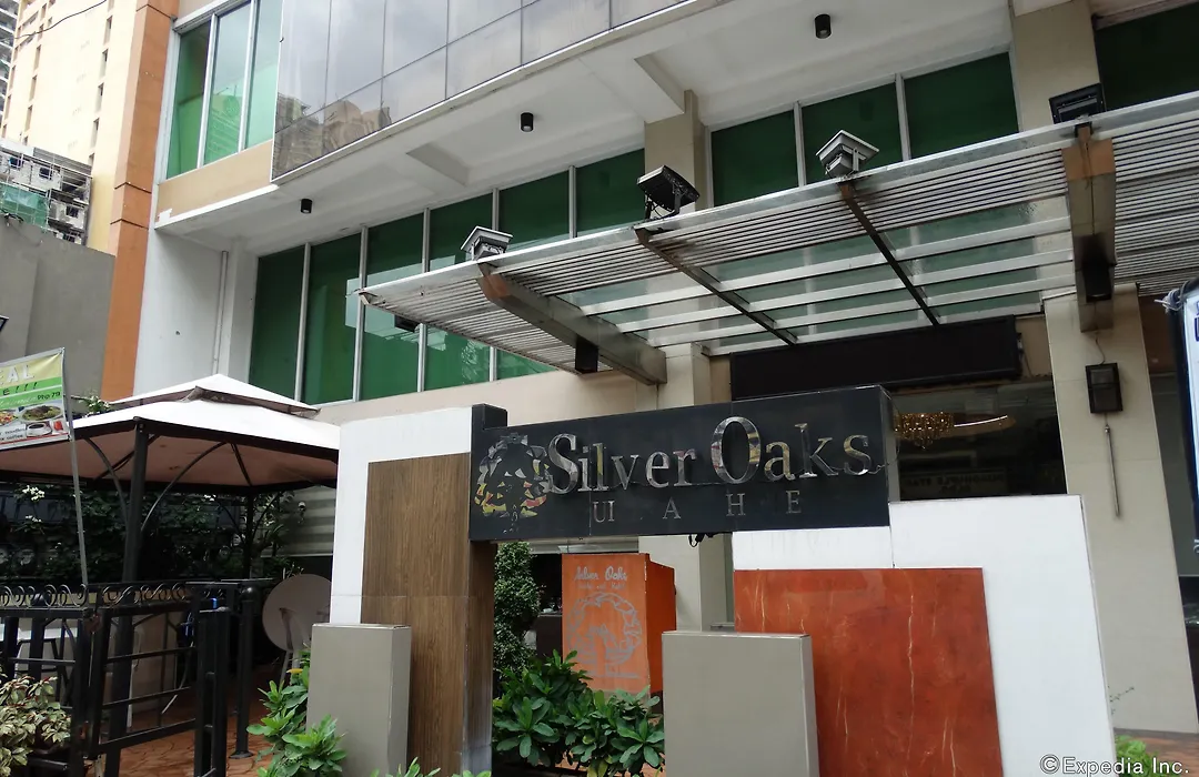 Silver Oaks Suites & Hotel-1